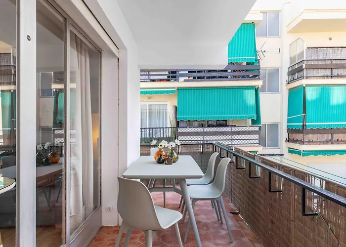 New Boliches 2nd Line With Parking 公寓 *